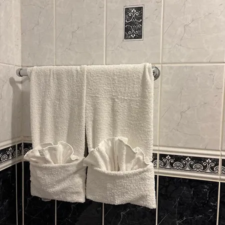 The Fincourt 3* Oldcastle