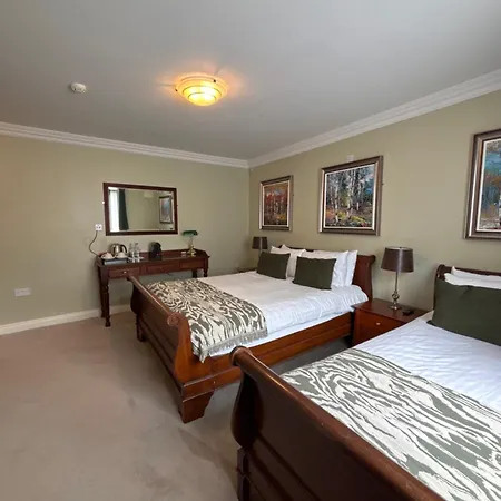 The Fincourt B&B *