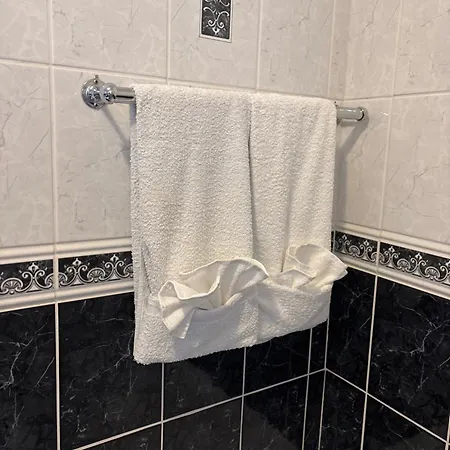 The Fincourt 3* Oldcastle